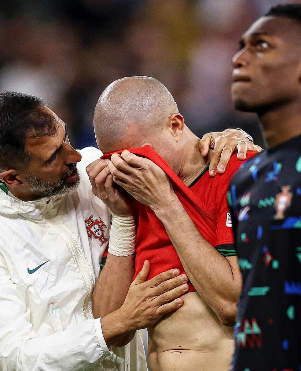 拉沃尔杯绝杀蒙特卡洛大师赛,西西帕斯扛起全队 拉沃尔杯绝杀蒙特卡洛大师赛,西西帕斯扛起全队