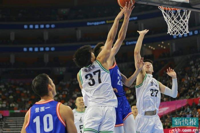 四川队鏖战篮网，东契奇关键制胜