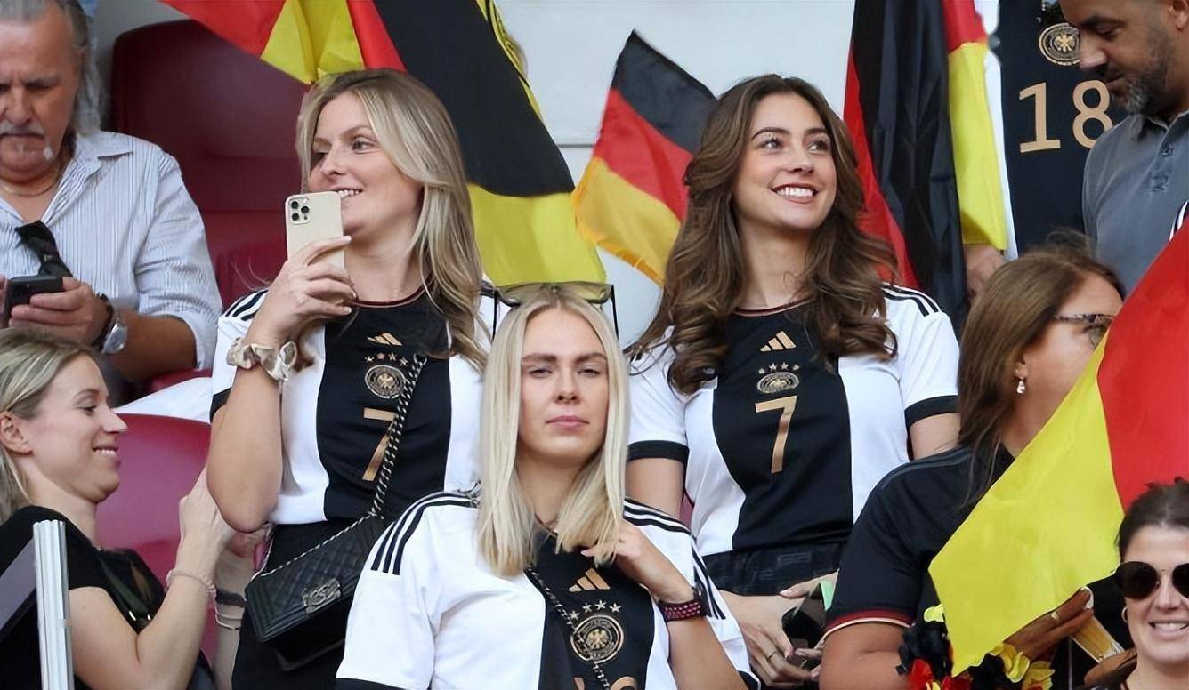 德国队完胜印尼队，安赛龙刷新纪录