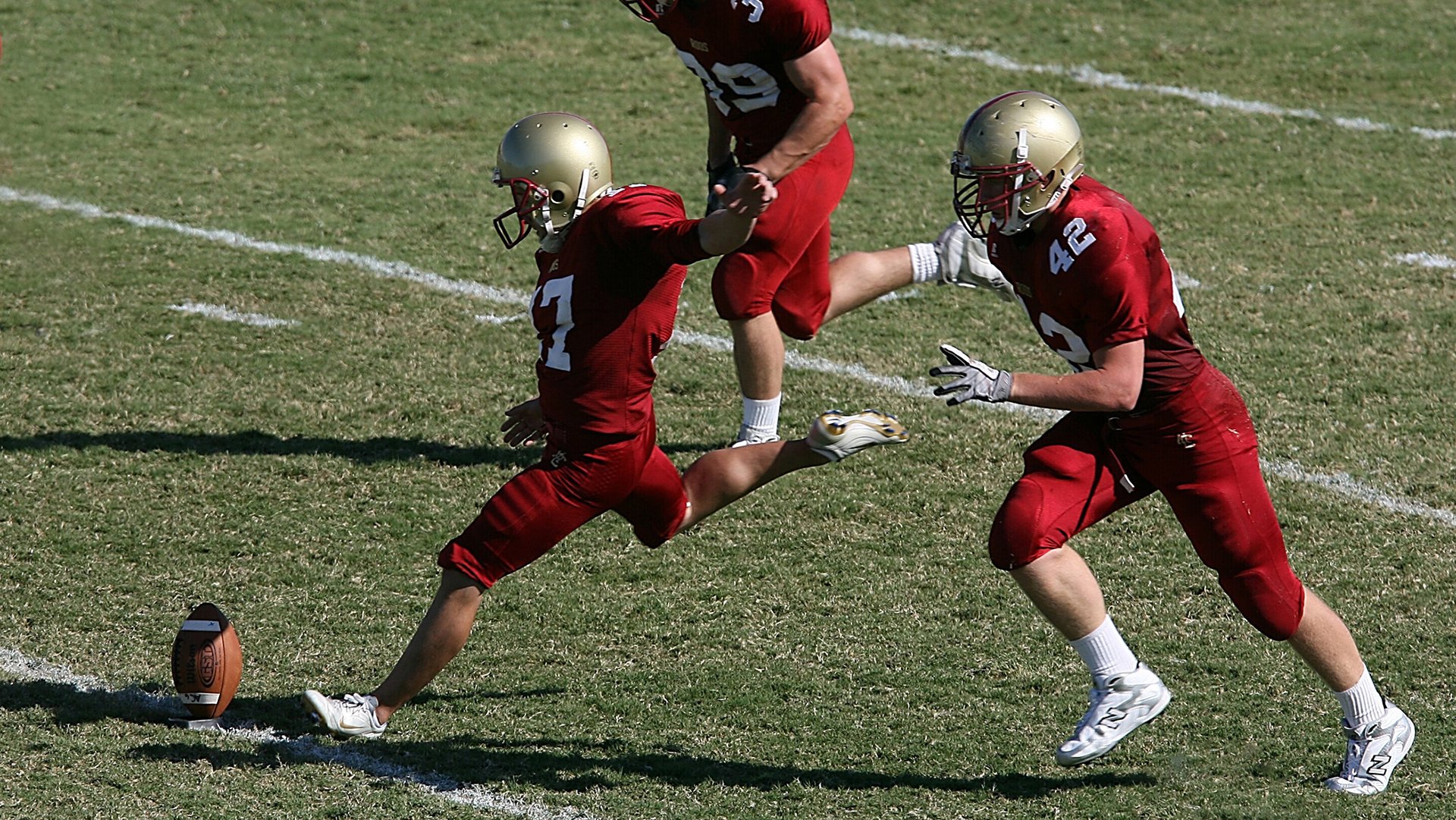 年度焦点之战，墨西哥打穿沙特，足球版图下的文明碰撞